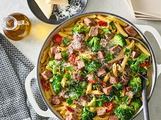 Prime Rib Pasta with Broccoli and Cheese